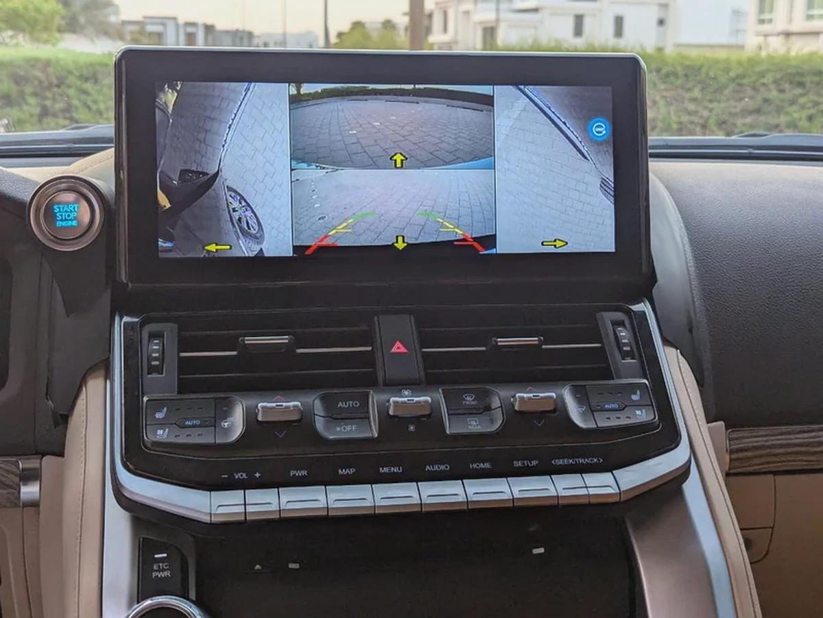 TOYOTA LAND CRUISER 2014 FACELIFTED 2025 WITH INTERIOR AND EXTERIOR V6 4.0L IN EXCELLENT CONDITION-9-9