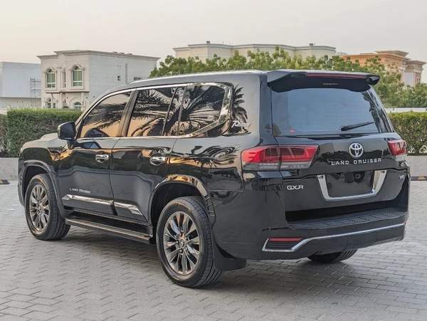 TOYOTA LAND CRUISER 2014 FACELIFTED 2025 WITH INTERIOR AND EXTERIOR V6 4.0L IN EXCELLENT CONDITION