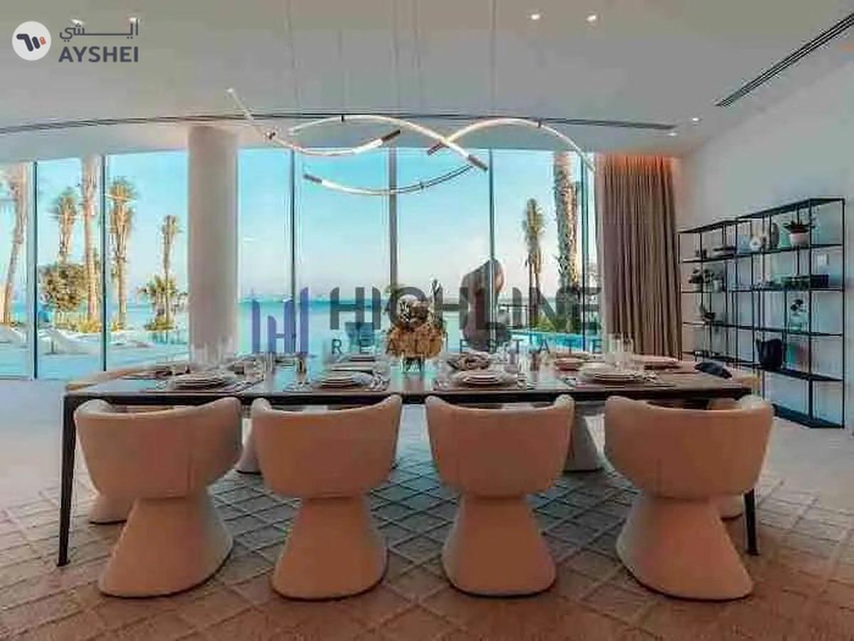 Sophisticated Vibrant Beach Luxury Villa-16-16