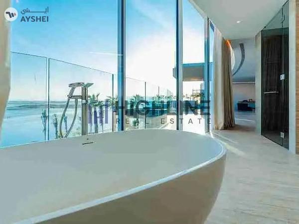 Sophisticated Vibrant Beach Luxury Villa