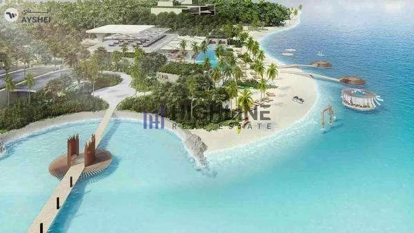 Sophisticated Vibrant Beach Luxury Villa