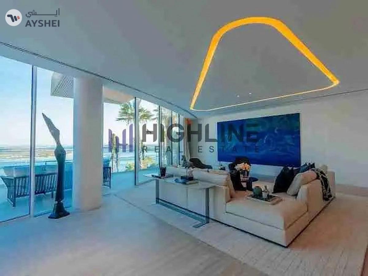 Sophisticated Vibrant Beach Luxury Villa-4-4