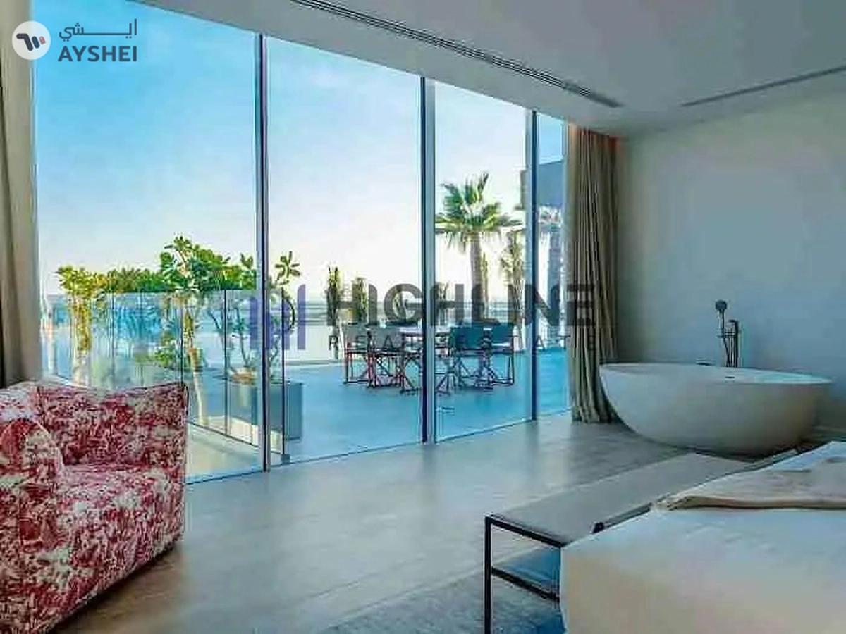 Sophisticated Vibrant Beach Luxury Villa-7-7