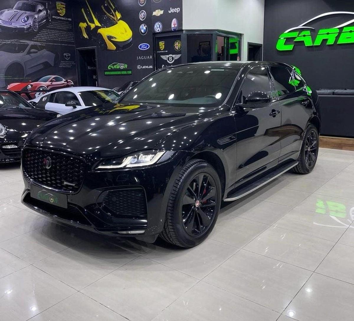 Jaguar F Pace R-Dynamic Black P250 2.0L-3-3