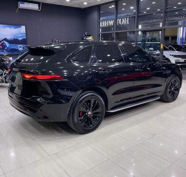 Jaguar F Pace R-Dynamic Black P250 2.0L