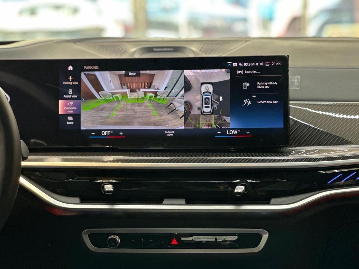 BMW X7 xDriveM60i (6 Seats)-17-17