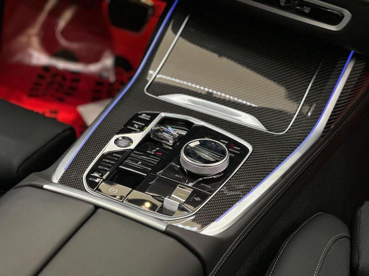 BMW X7 xDriveM60i (6 Seats)-19-19