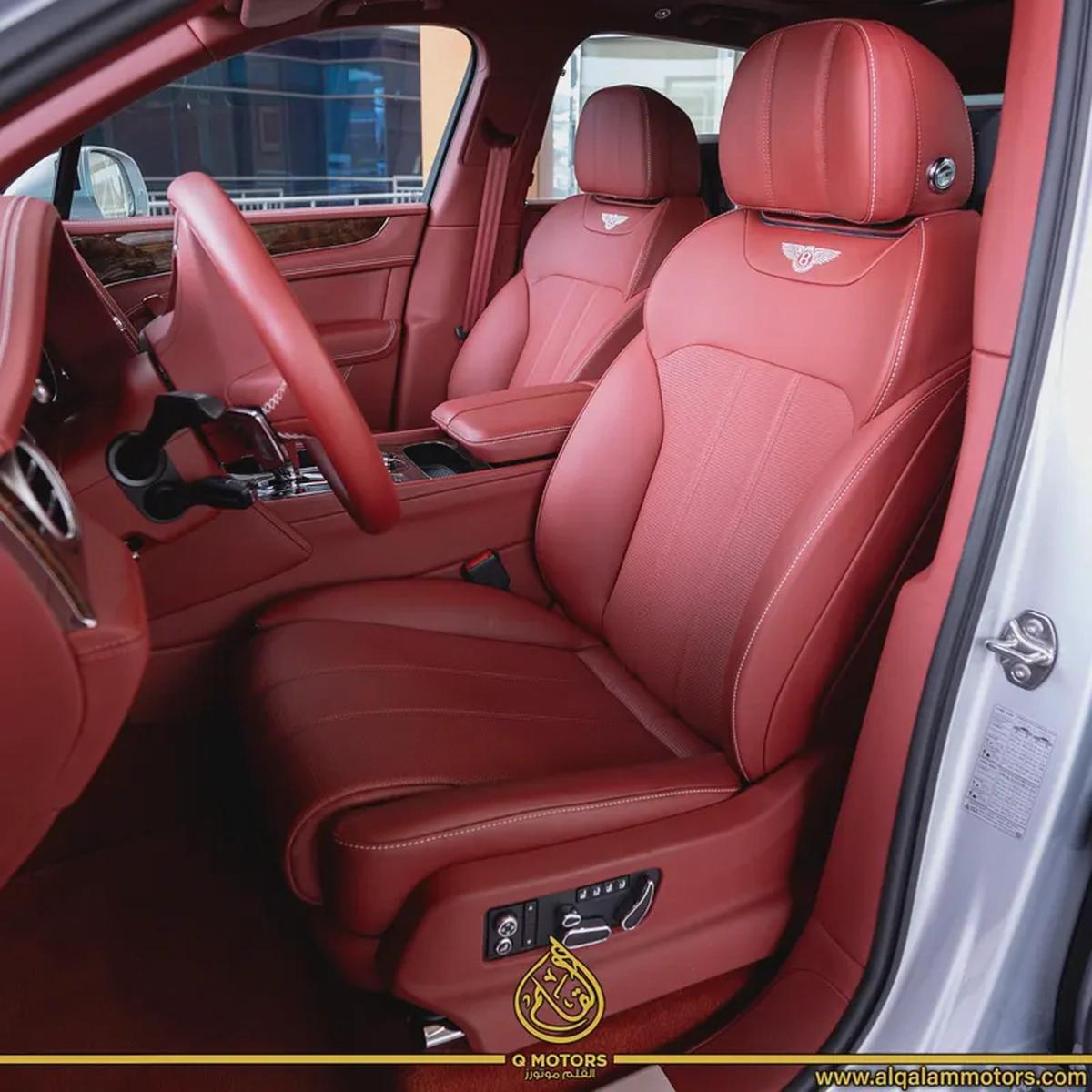 Bentley Bentayga W12 2018 - GCC Specs - Done 64,000KM-8-8