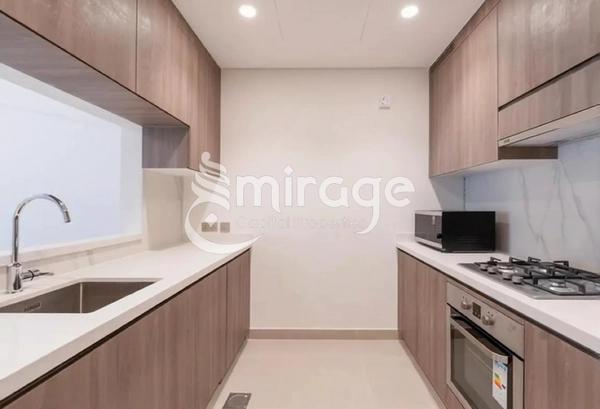 Vacant 1BR APT | Furnished | Premium Location