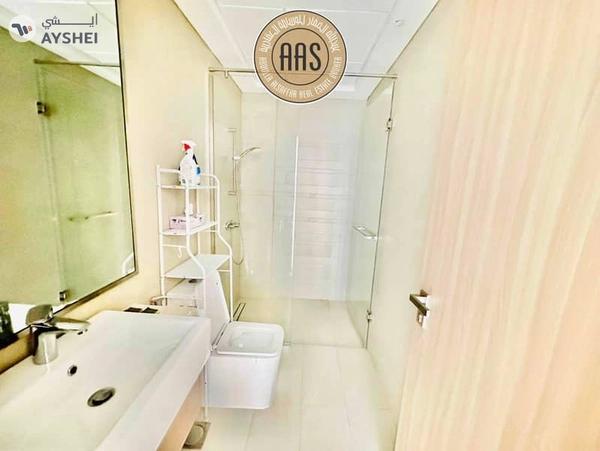 Pool view •• chiller free •• spacious layout •• corner unit