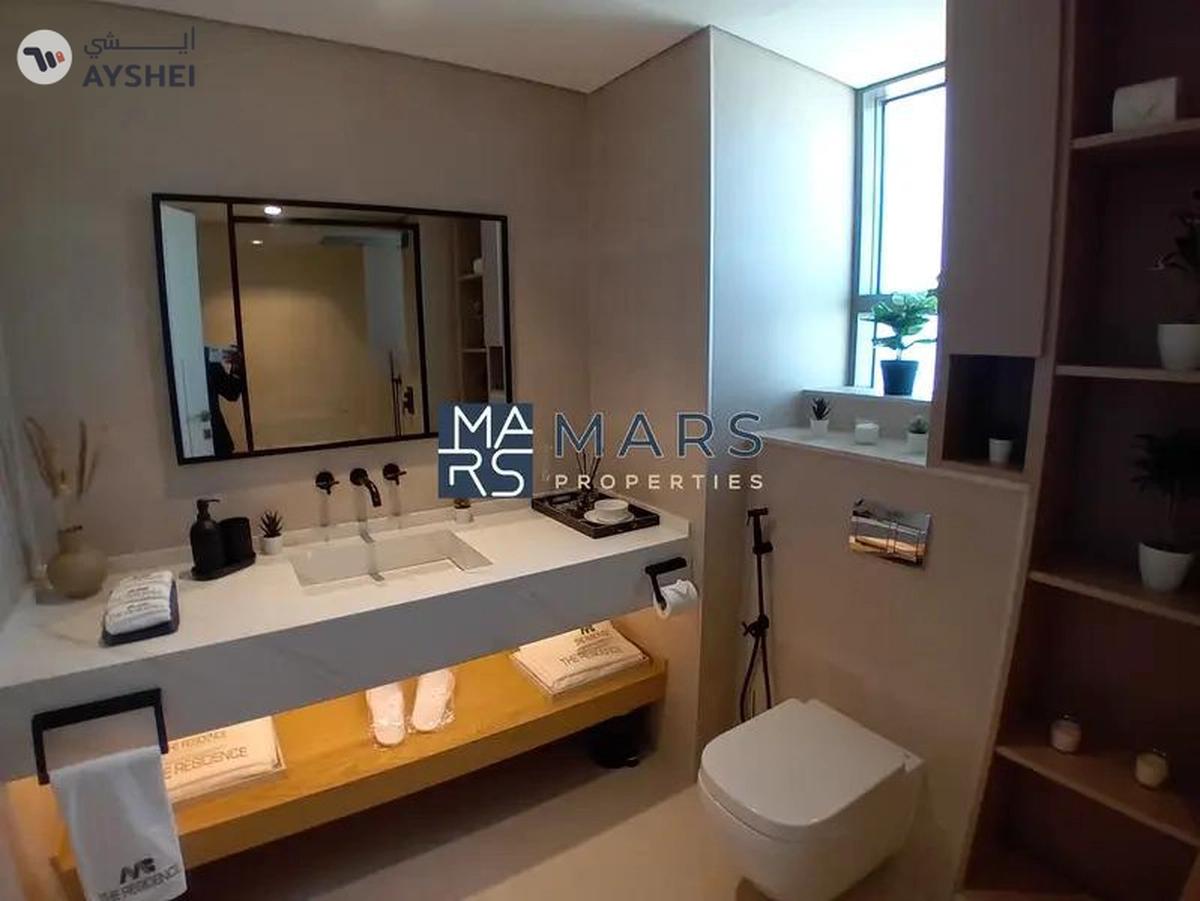 Sea view | privet beach | free hold | 3bhk | lavish luxury-17-17