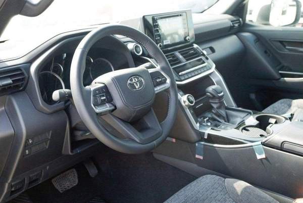 Toyota Land Cruiser GXR2 3.3L