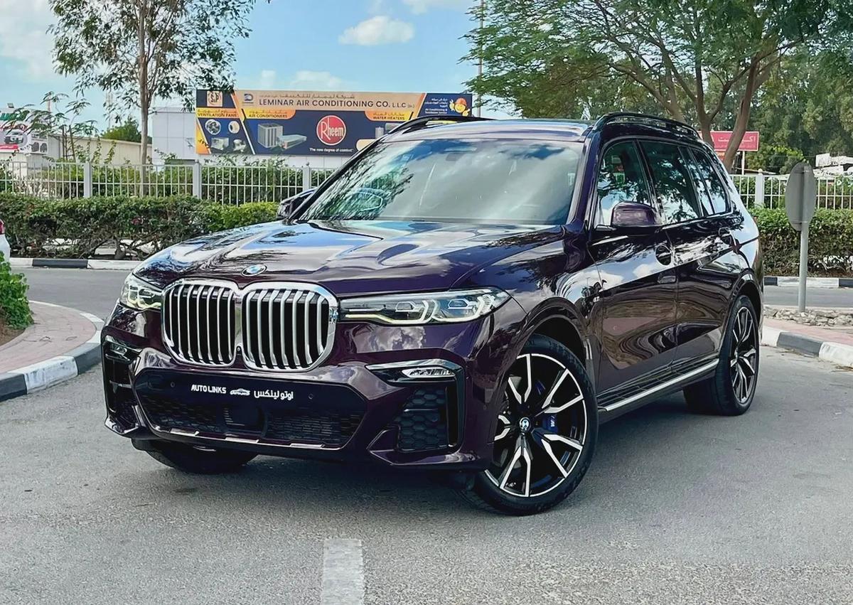 Bmw X7 M sports gcc first owner with full service history from showroom under warranty-0-0