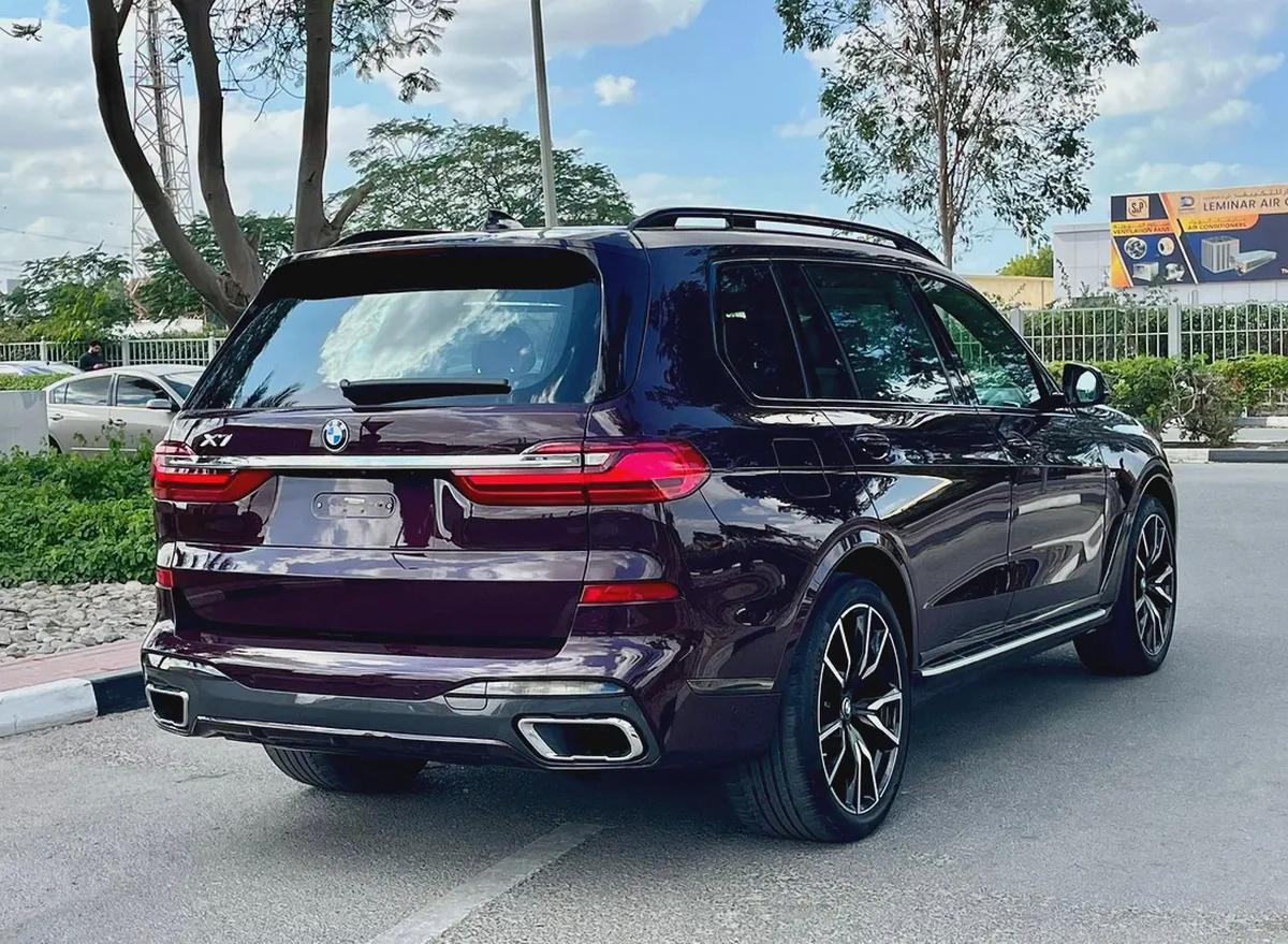 Bmw X7 M sports gcc first owner with full service history from showroom under warranty-4-4