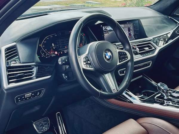 Bmw X7 M sports gcc first owner with full service history from showroom under warranty