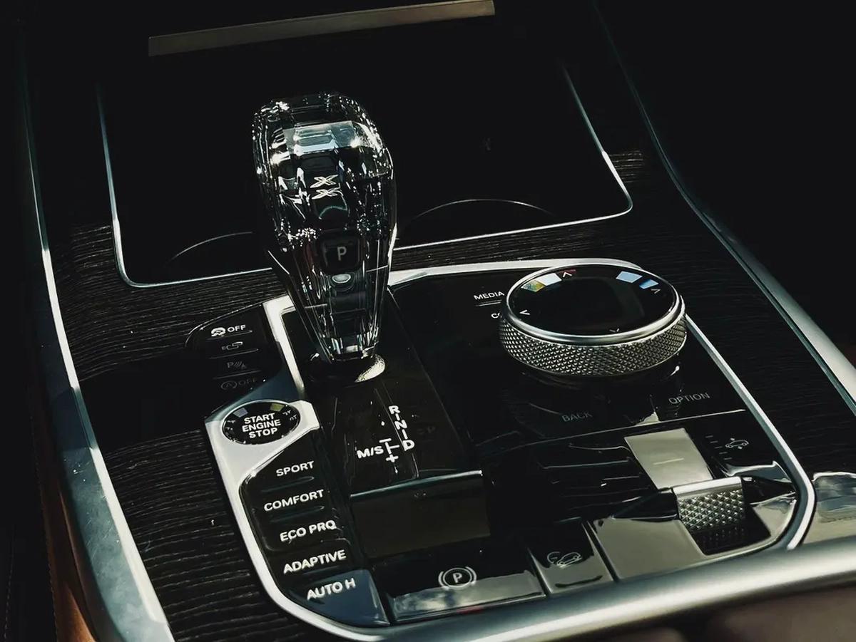 Bmw X7 M sports gcc first owner with full service history from showroom under warranty-17-17