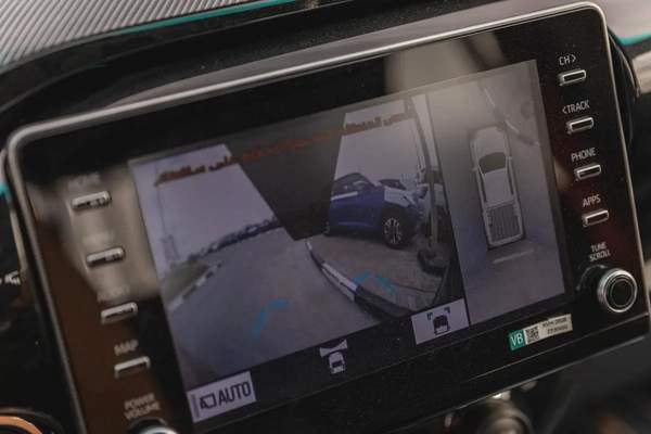 2025 Toyota Hilux GR Sport - GCC Specs - Brand New