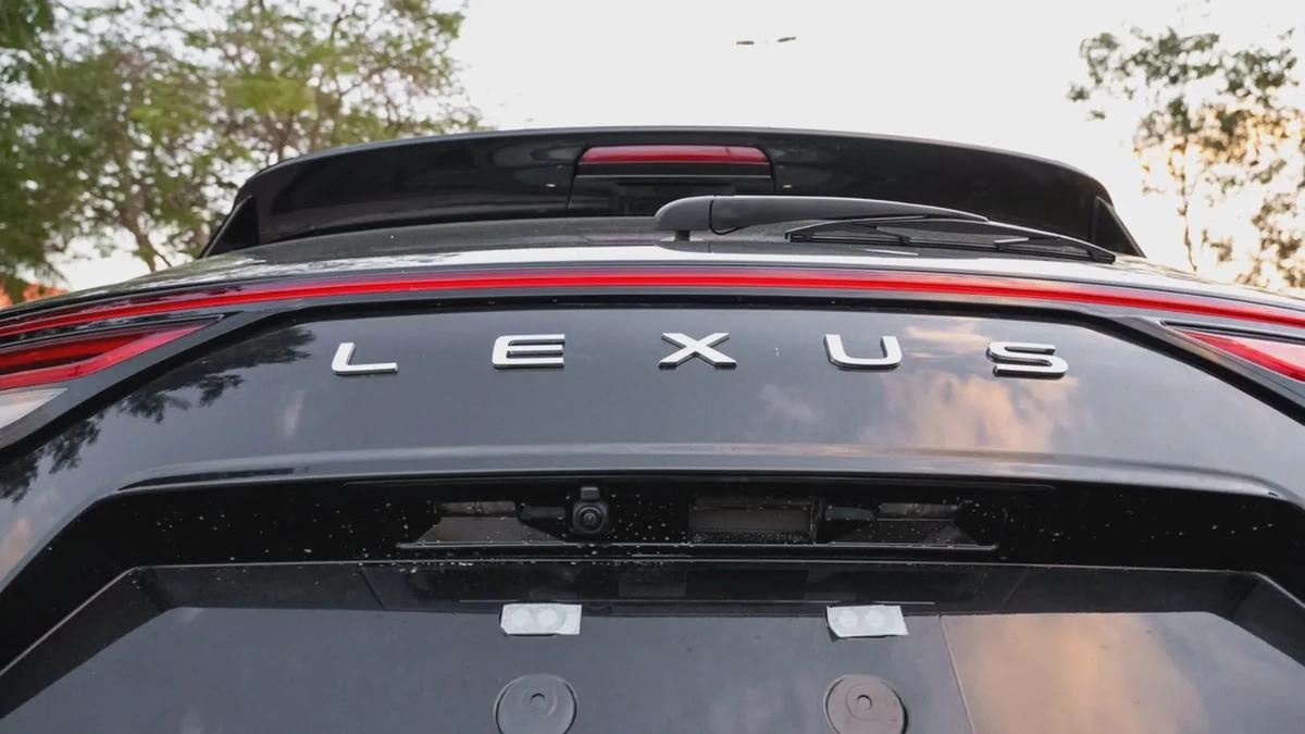 LX 600 3.5L 2025 GCC Specs 0 KM For Export-7-7