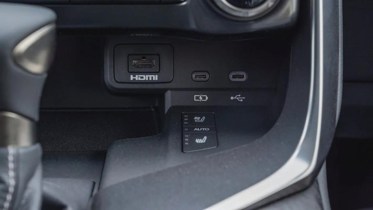 LX 600 3.5L 2025 GCC Specs 0 KM For Export-19-19