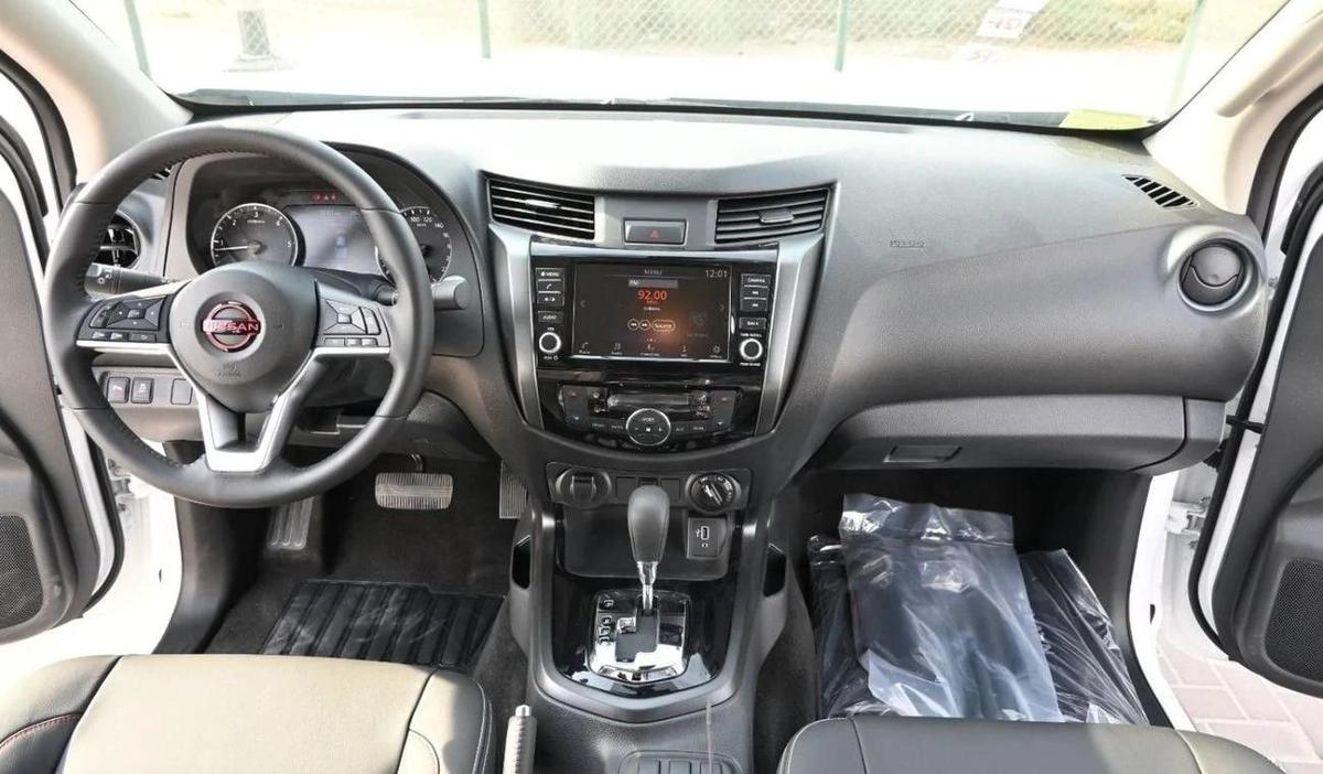 Nissan Navara 2.5 DIESEL PRO4X 4X4 AT 2025 MY Engine Type : 2.5D Mid Output Diesel-6-6