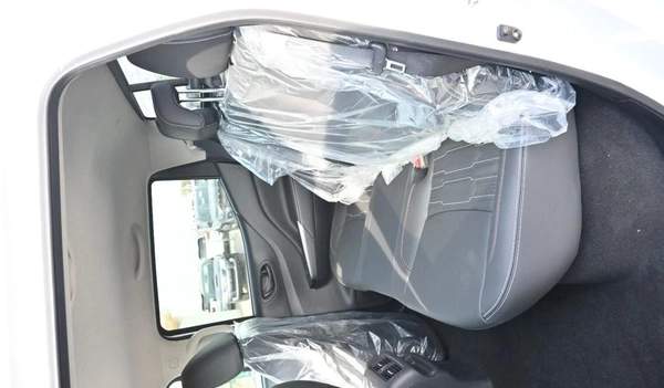 Nissan Navara 2.5 DIESEL PRO4X 4X4 AT 2025 MY Engine Type : 2.5D Mid Output Diesel
