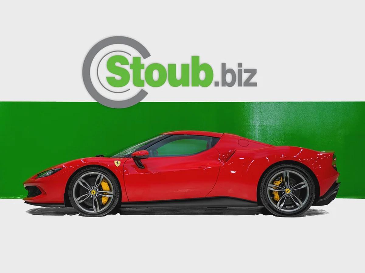 2024 - ONLY 1150 KM FREE CONTRACT SERVICE UNTIL 10/2031 CARBON SEATS CARBON INTERIOR LIFTING-3-3