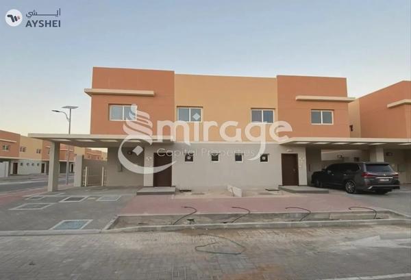 VILLA FOR SALE IN MANAZEL AL REEF 2, AL SAMHA