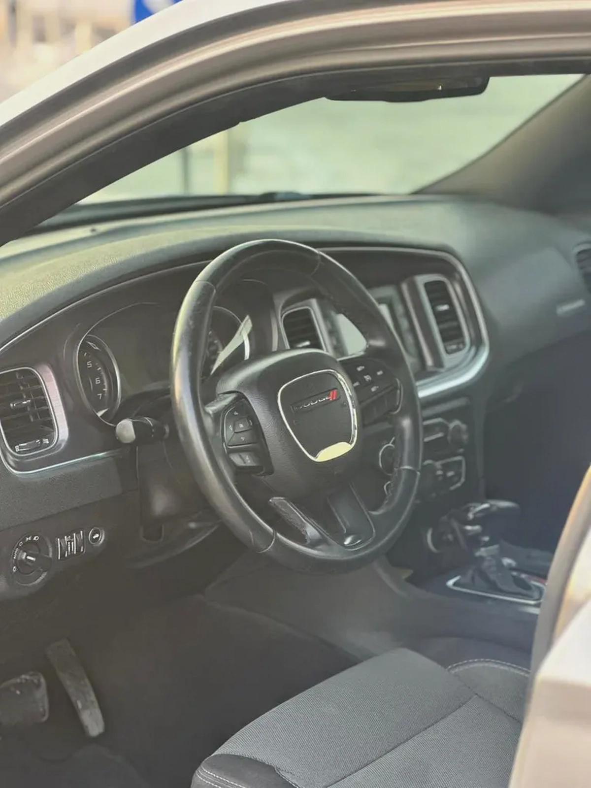 دودج تشارجر2015 مواصفات خليجية SXT بحالة جيدة-7-7