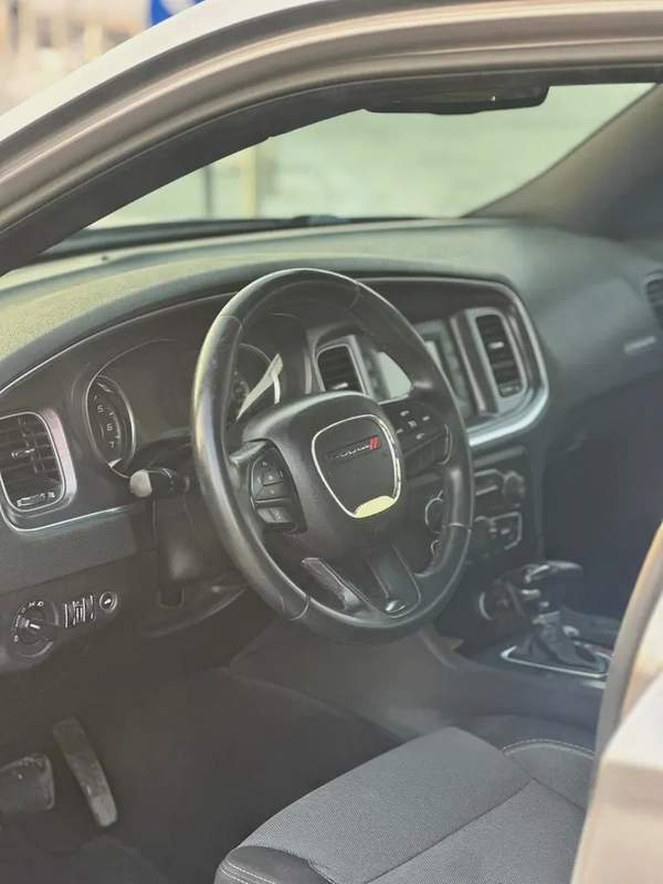 دودج تشارجر2015 مواصفات خليجية SXT بحالة جيدة