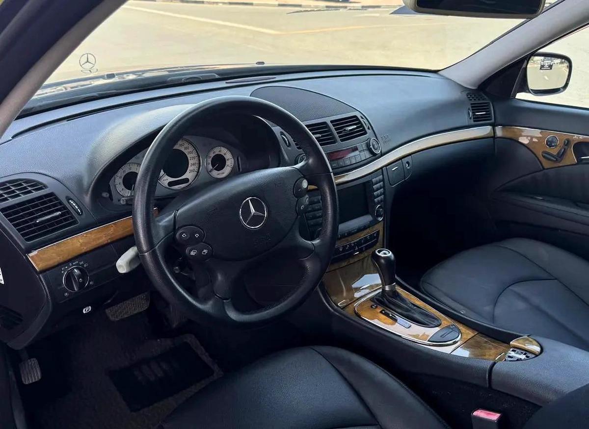 MERCEDES BENZ E350 - 2008 - CLEAN CAR FRESH JAPAN IMPORT-11-11