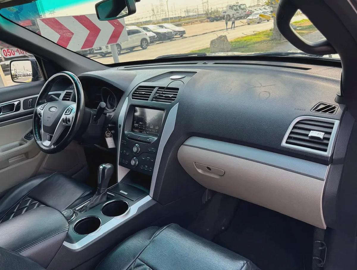 FORD EXPLORER XLT | 2012 | 7 SEATES | CLEAN CAR LOW MILEAGE FRESH JAPAN IMPORT-14-14