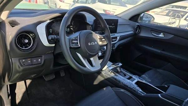 Kia K3 1.5L