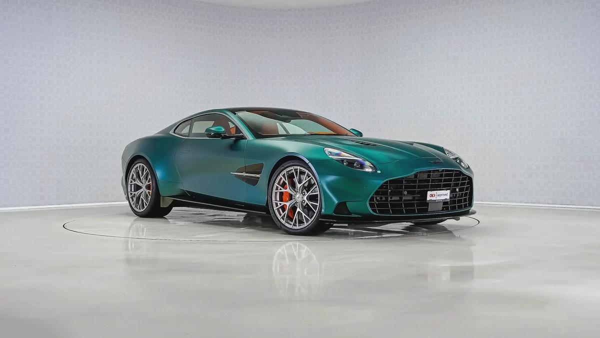 Vanquish V12 I Special Offer | AED 31,313 PM | Low KM | Warranty March 2028 | GCC-8-8