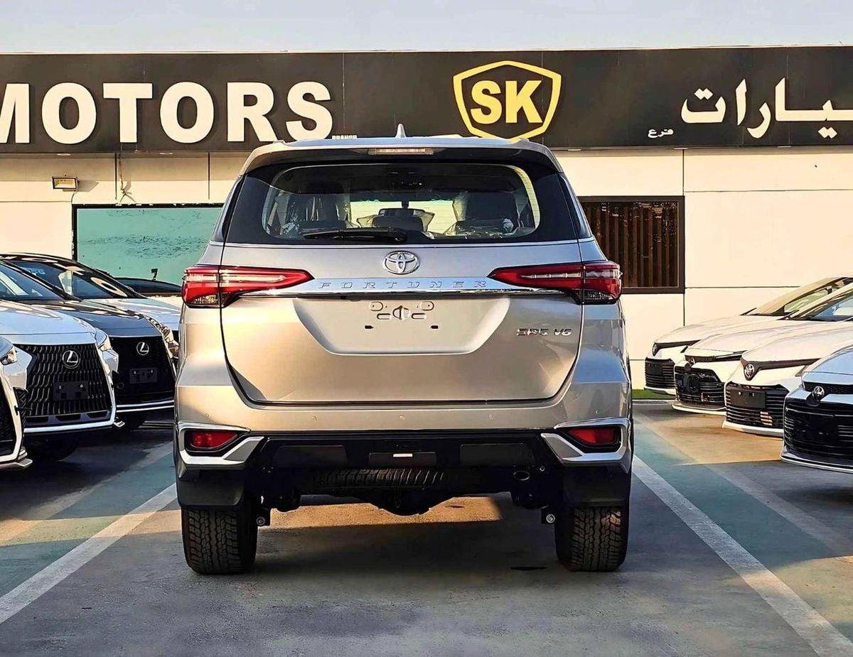 Toyota Fortuner SR5 ADVENTURE / 4.0L V6 PETROL / CLIMATE WITH LEATHER SEATS /DIFFLOCK/ AUTO A/C (CODE # F6HA)-4-4