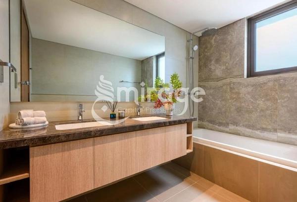 Single Row | Corner 4BR Villa | Premium Location