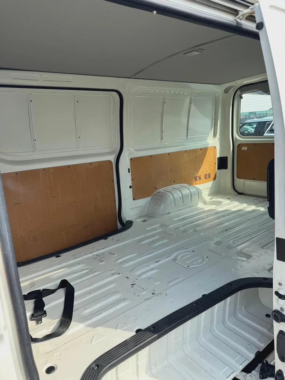 Toyota Hiace 2019 very good condition-3-3