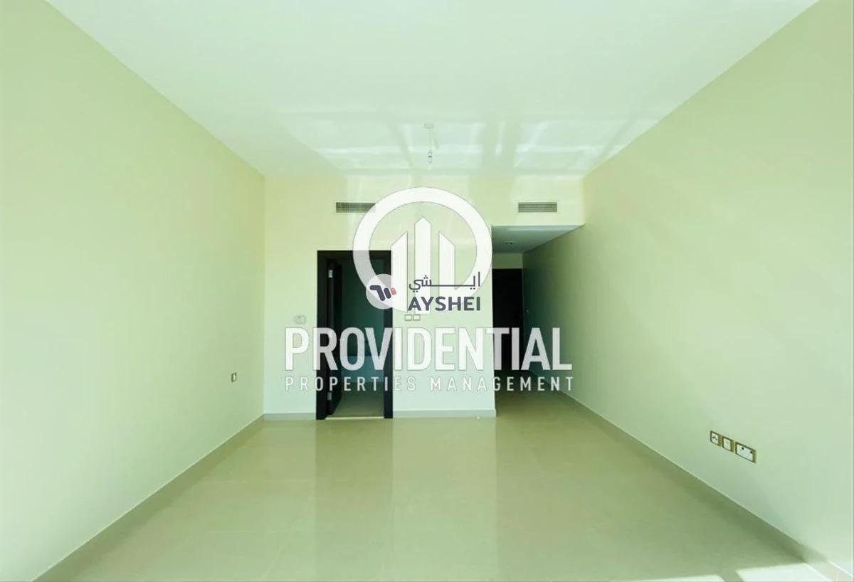 APARTMENT FOR RENT IN SHEIKHA SALAMA TOWER, KHALIDIYA STREET-0-landscape