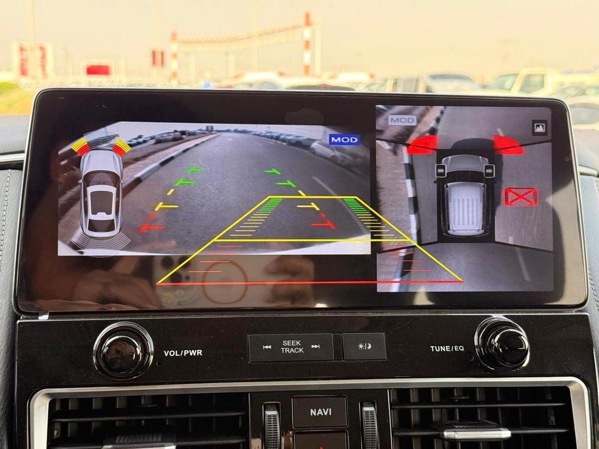 Nissan Armada SL Nismo Full option with sunroof, 360 cameras-5-5