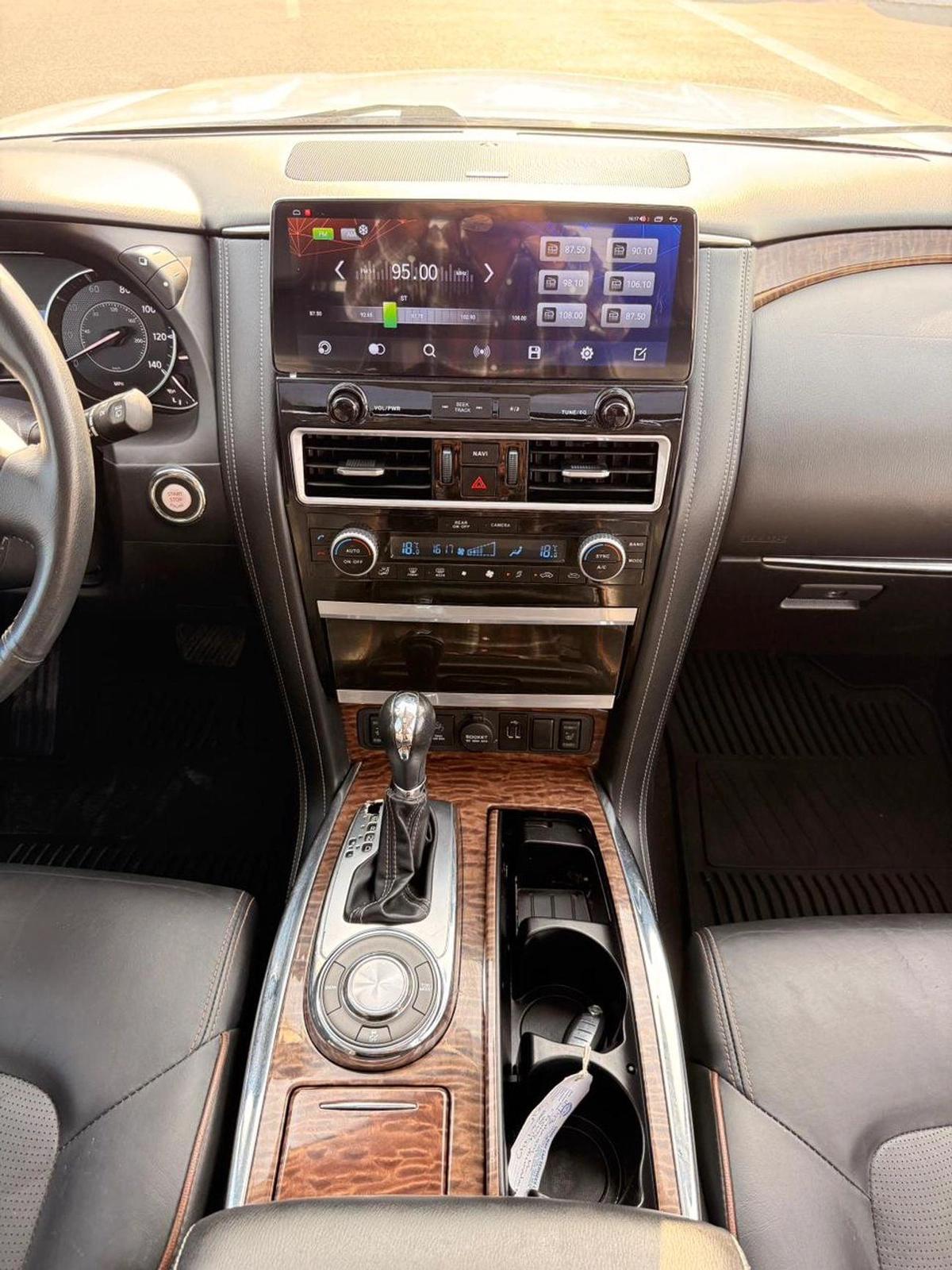 Nissan Armada SL Nismo Full option with sunroof, 360 cameras-6-6