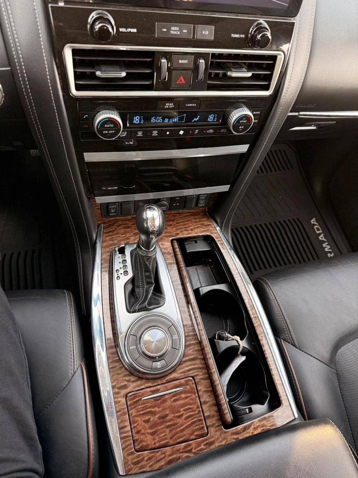 Nissan Armada SL Nismo Full option with sunroof, 360 cameras-7-7