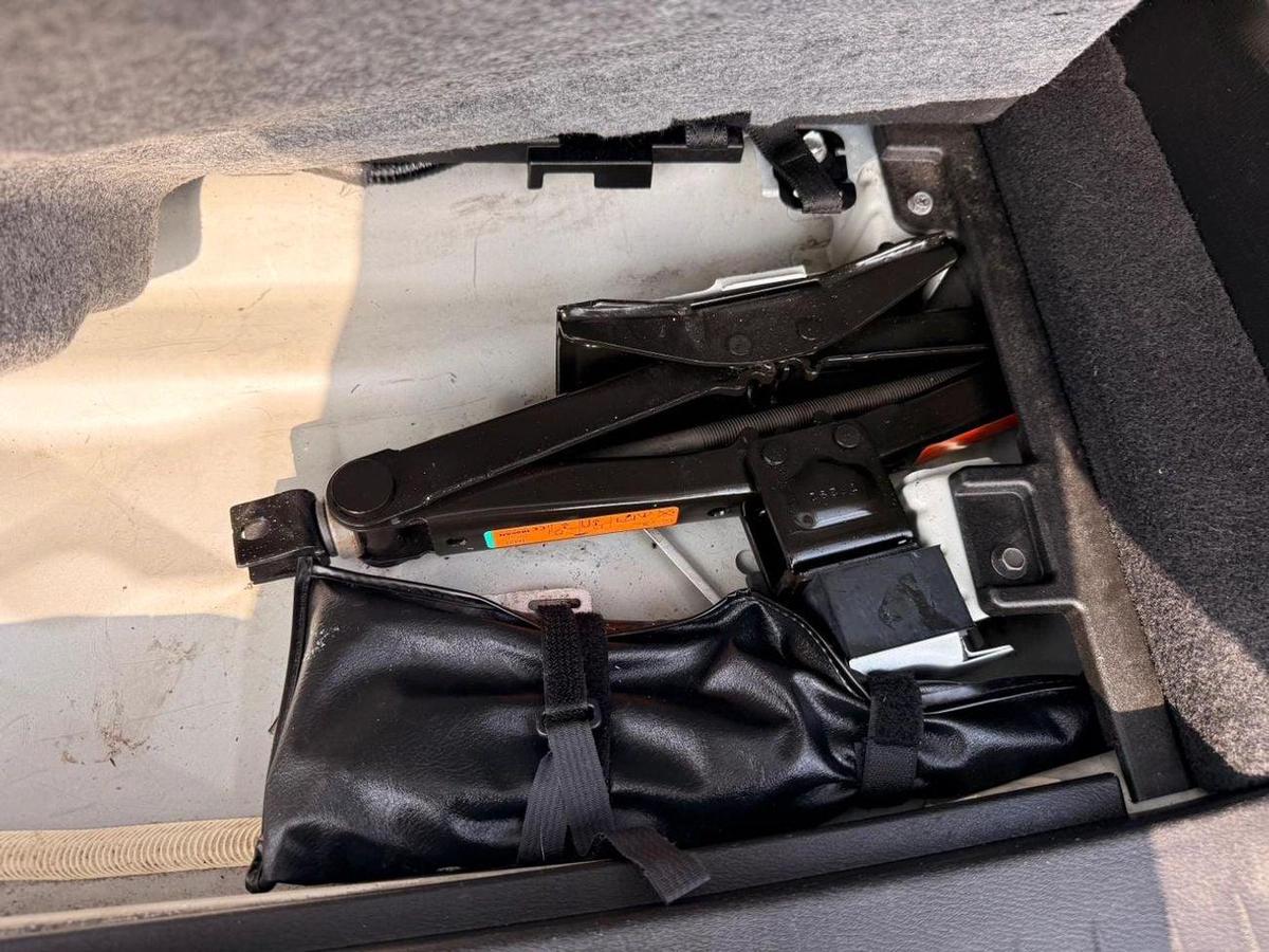 Nissan Armada SL Nismo Full option with sunroof, 360 cameras-20-20