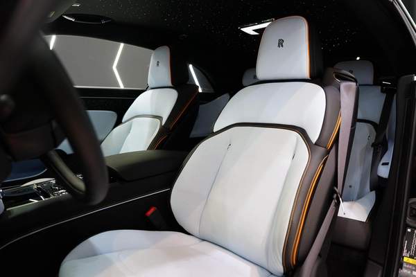 Rolls-Royce Spectre 2024
