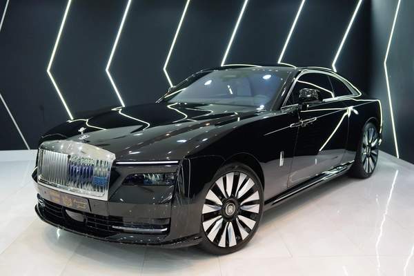 Rolls-Royce Spectre 2024
