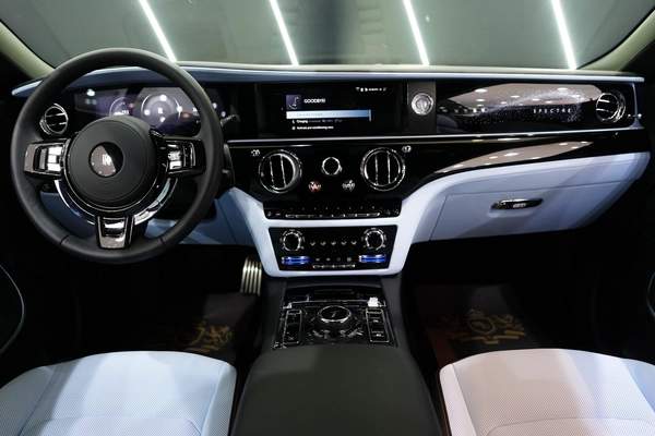 Rolls-Royce Spectre 2024