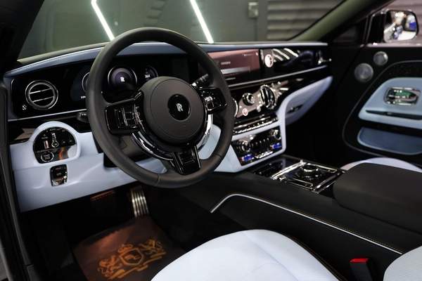 Rolls-Royce Spectre 2024