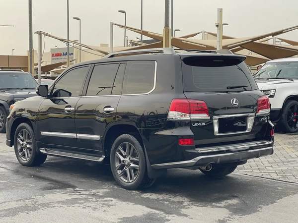 GCC Specs Lexus LX 570 Sport 2015