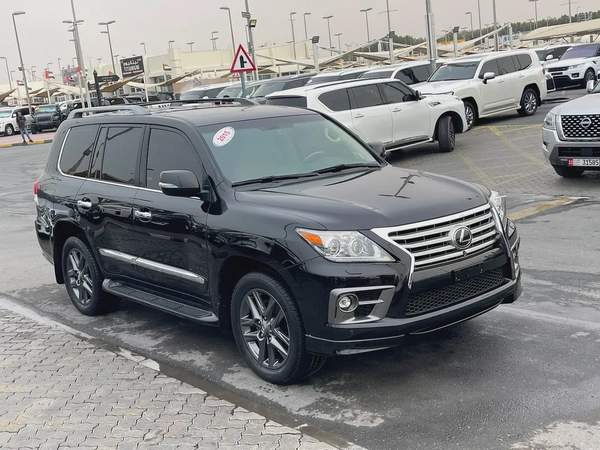 GCC Specs Lexus LX 570 Sport 2015