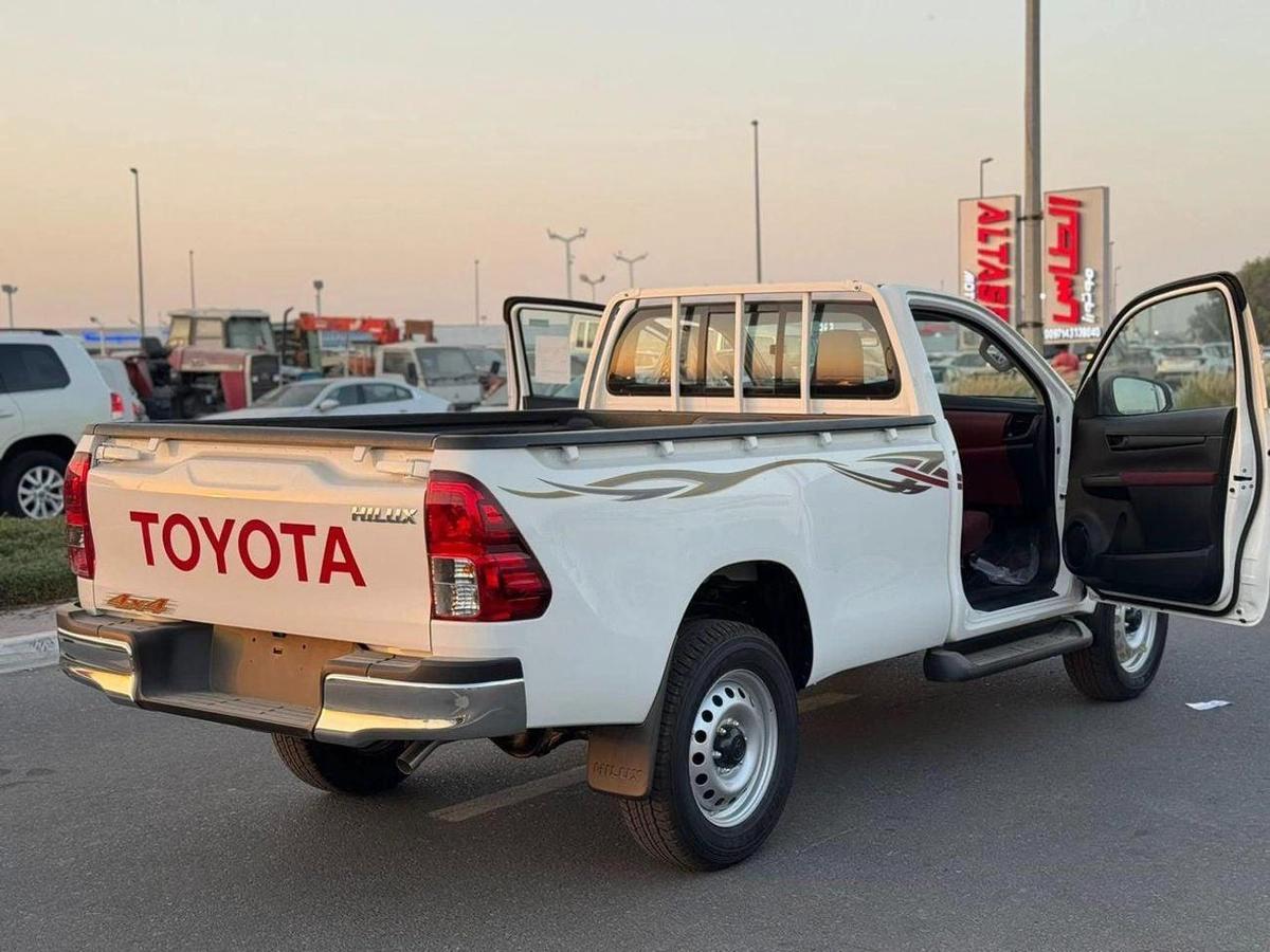 Toyota Hilux GL 2.7L Single Cab Utility-3-3