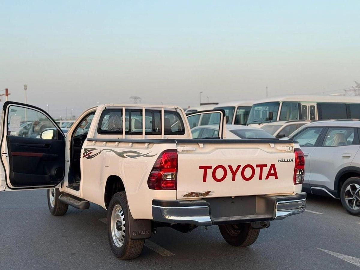 Toyota Hilux GL 2.7L Single Cab Utility-4-4