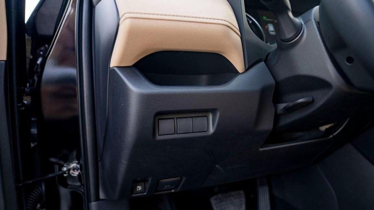 Toyota RAV4 2.5P HYBRID AT AWD MY2024-14-14
